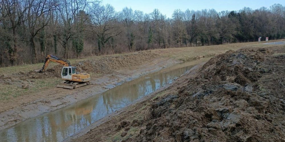 NAPAČEN PRISTOP K UPRAVLJANJU Z VODOTOKI