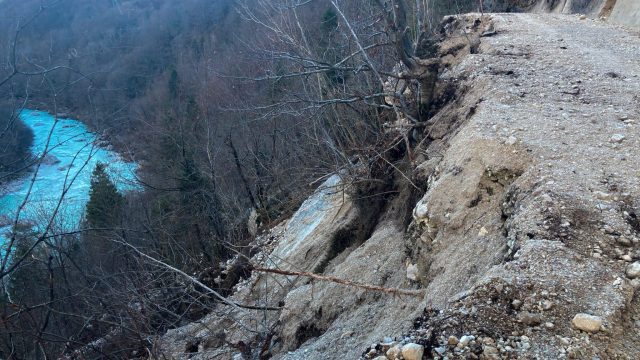 DESTRUCTION IN THE PROTECTED TRNOVO GORGE ON SOČA